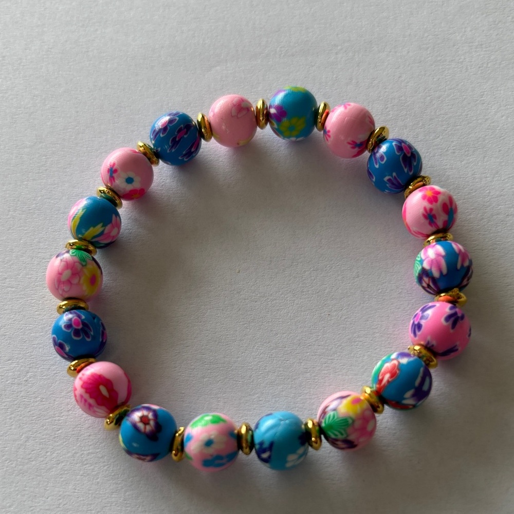 Floral Beaded Bracelet in Pink and Blue